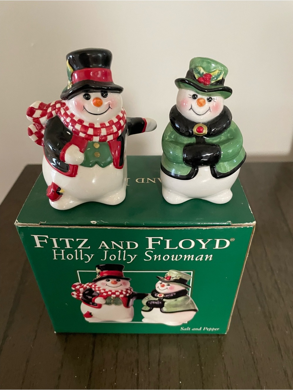 Fitz and Floyd Holly Jolly Snowman Salt & Pepper Set - Red & Green